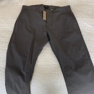 Brand new never worn J Crew Stretch pants.
